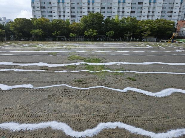 다시면고등학교 운동장 모래보충, 안전하고 규칙적으로! 전문 시공으로 걱정 끝!