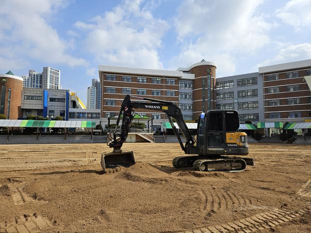 문평면초등학교 운동장 모래보충: 안전하고 뛰어난 재건, 전국산업안전 핵심 관련 이미지