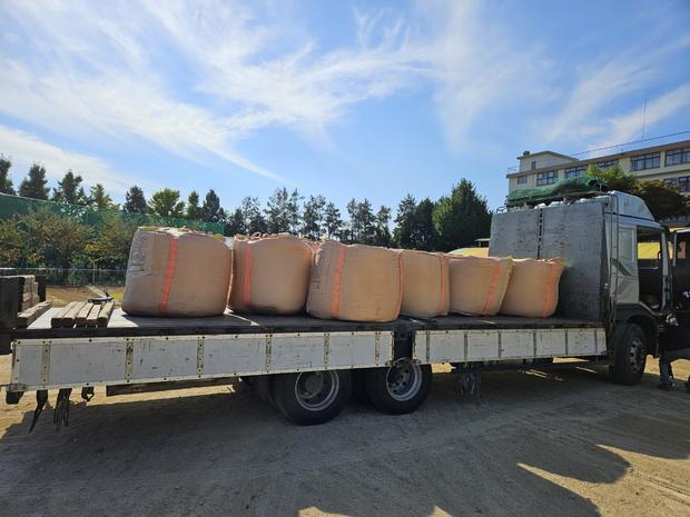 담양군유치원운동장 모래보충, 안전하고 튼튼하게! 전국산업안전으로 최고 수준의 운동장 ...