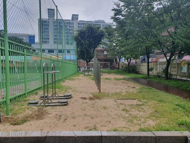 담양군초등학교 운동장 모래 보충! ?‍♂️ 안전 &  정확한 시공으로 건강한 놀이 환... 관련 이미지