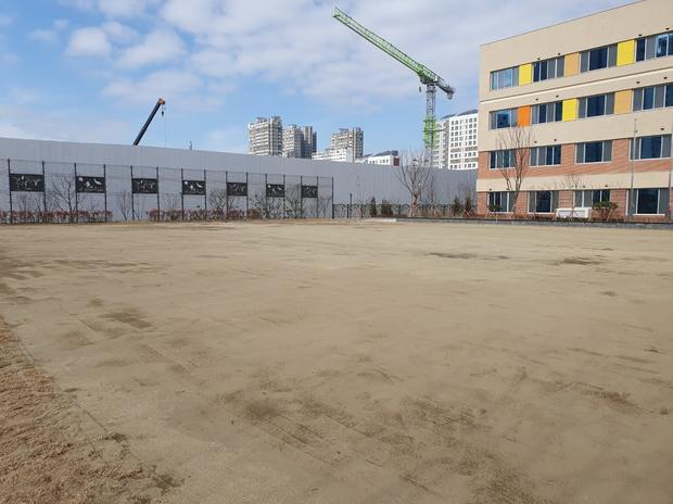 삼기면병설유치원 운동장 관리, 안전 걱정 끝! 전문 시공으로 최상의 공간 만들기