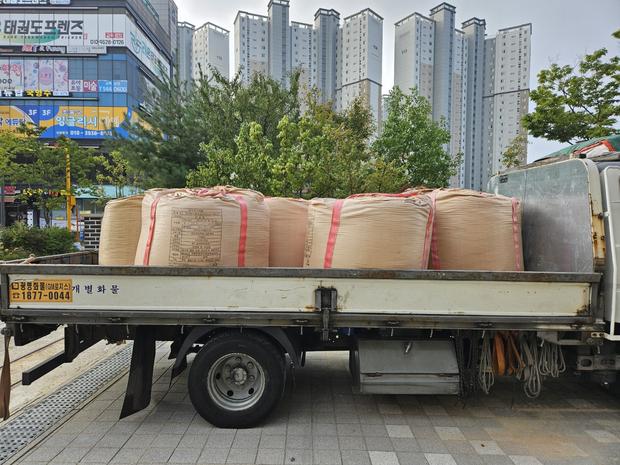 산동면고등학교 운동장 모래보충, 안전하고 믿음직한 전문 업체로 건강한 활동 지원하기! 관련 이미지