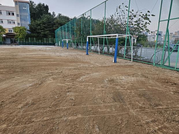 과역면병설유치원 운동장 관리, 전국산업안전으로 걱정 없이 놀이터를 만드세요!