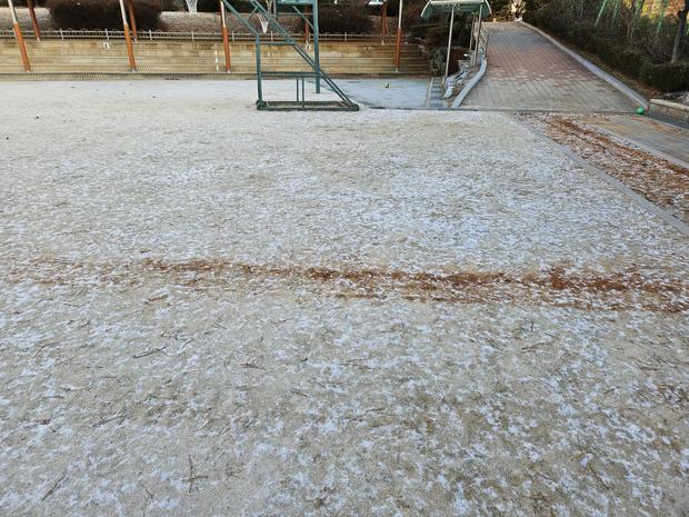 두원면 어린이집 운동장 모래 보충: 안전 & 신뢰성으로 건강한 놀이터 만들기! 관련 이미지