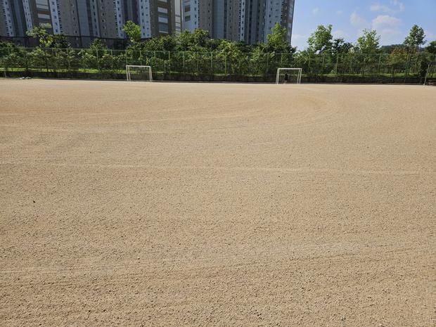 모래보충 전문! 학교 운동장 안전 & 효율성 UP: 문덕면유치원 운동장 모래보충