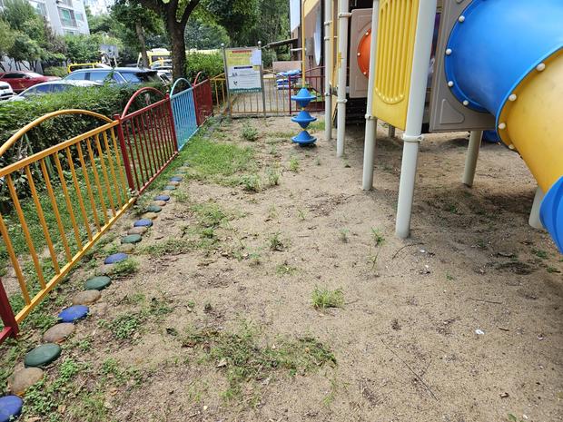 한천면병설유치원 운동장, 안전하게 쾌적하게? 전문 시공으로 보다 좋은 놀이 공간 만들기!