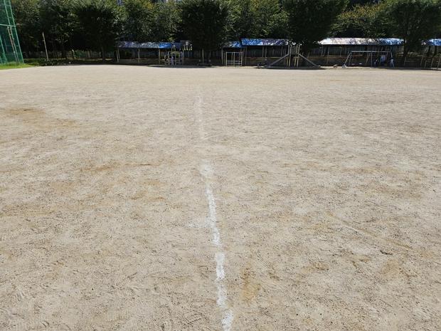 춘양면유치원 운동장 모래보충 | 전국산업안전, 학교 시설관리 최고 수준