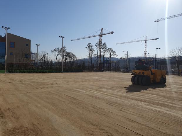 이양면고등학교 운동장 모래 보충: 전문 시공으로 안전하고 건강한 놀이터 만들어요!