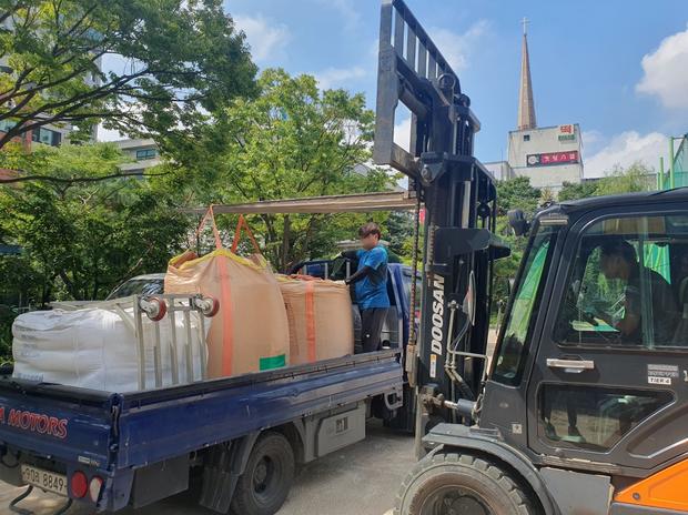 백아면중학교 운동장 관리, 안전과 질 높게! 전문가 도움 받으세요!