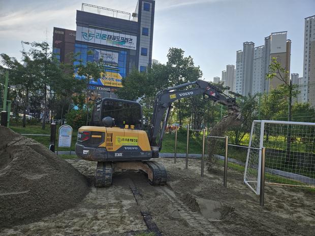 관산읍유치원 운동장 잡초 제거, 전문가로부터 안전하고 효과적인 관리 방법 알려 드립니다!