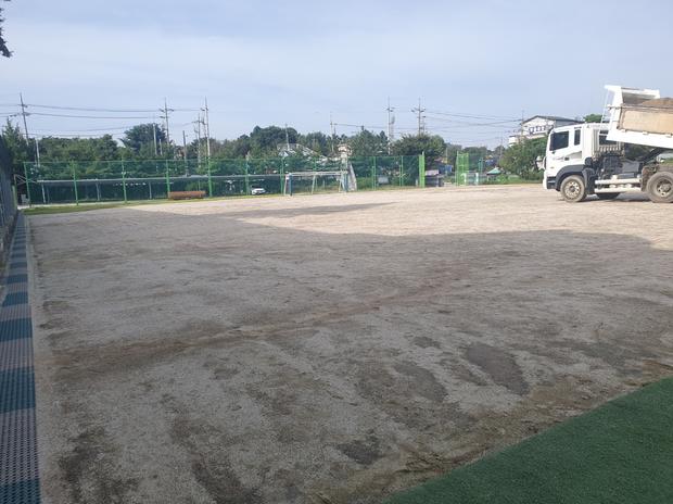 안양면초등학교 운동장 관리, 전국산업안전 ? 학교 시설 안전!