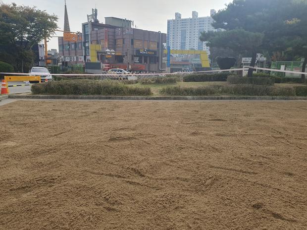 마량면초등학교 운동장 안전 UP! 전국산업안전, 소비자 걱정 끝!