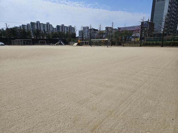 모래보충, 문내면 유치원 운동장  전문 시공으로 안전하고 튼튼하게!