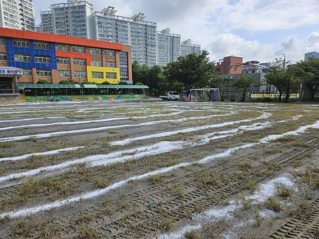 일로읍고등학교 운동장 모래보충, 전국산업안전 꼼꼼하게!