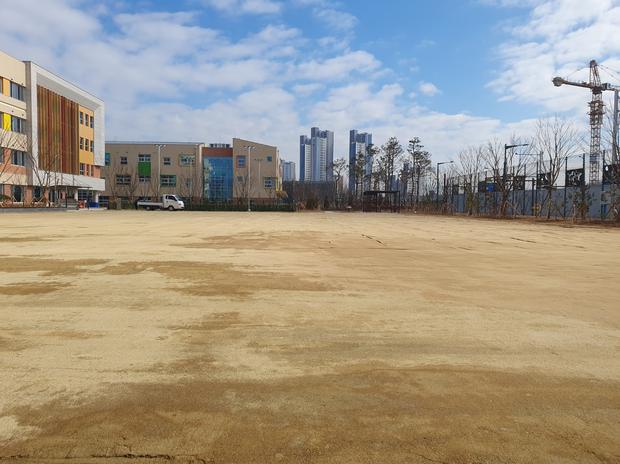 학교 운동장 유지보수 전문, 장성읍초등학교 운동장 관리 잘 해결하세요!