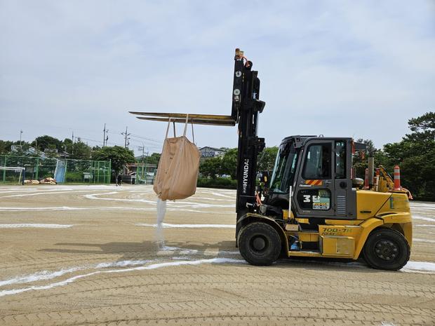 학교 운동장 모래보충, 안전 & 퀄리티 전문가로 시공하세요! 관련 이미지