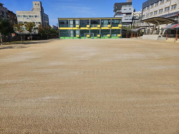 신지면고등학교 운동장 유지보수: 안전과 품질까지 최적화! 관련 이미지