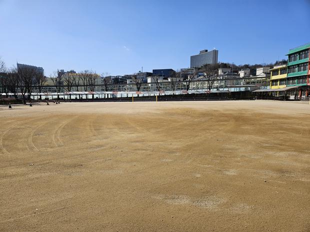 신지면고등학교 운동장 모래보충, 안전과 품질까지 담아! 전문 업체로 완벽하게!