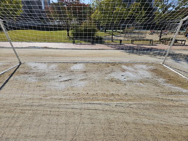 청산면모도출장소고등학교 운동장 관리, 전국산업안전으로 안정적인 활용!