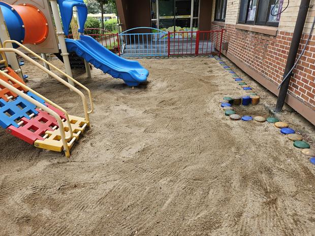 학교 운동장 모래보충, 전국산업안전으로 안전하고 신뢰할 수 있게!