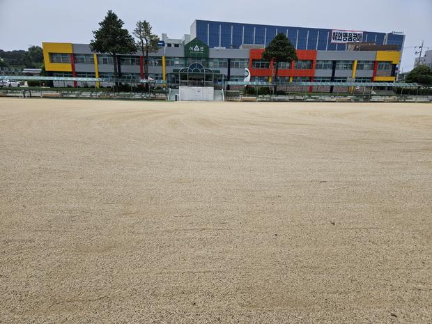 압해읍매화출장소 유치원 운동장 소금살포! 전문 시공으로 안전하고 튼튼한 장비 만들어보세요! 관련 이미지