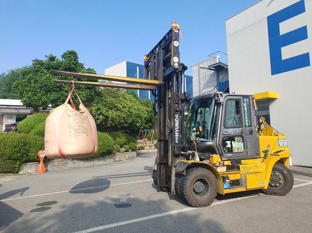 ? 학교 운동장 설계부터 유지보수까지 전국산업안전, 안전하세요!