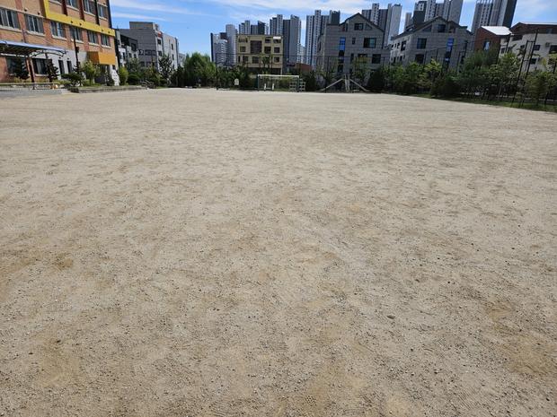 부안군 어린이집 운동장 건설, 핵심은 전문 시공! 케이스터디움 ? 관련 이미지