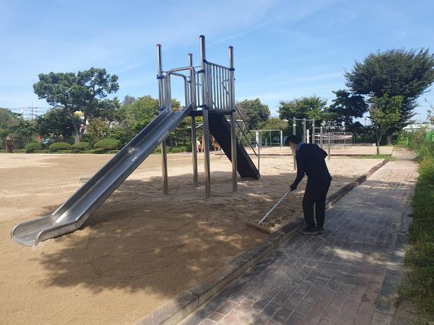 군산 고등학교 운동장 마사토관리, 학교 시설 문제 해결을 위한 전문적인 선택! 관련 이미지