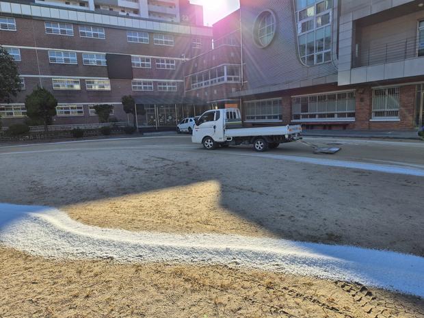 안성초등학교 운동장 다짐, 케이스터디움 전문가로 안정적인 혜택 받아보세요! 관련 이미지