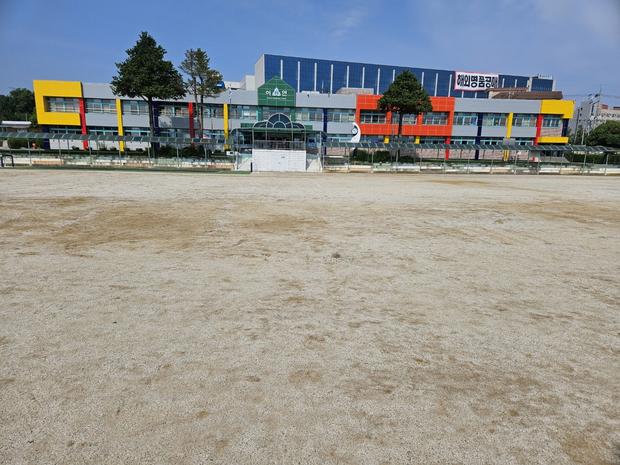 충북중학교 운동장 다짐작업, 케이스터디움으로 완벽한 '설계-공사-관리' 서비스! 관련 이미지