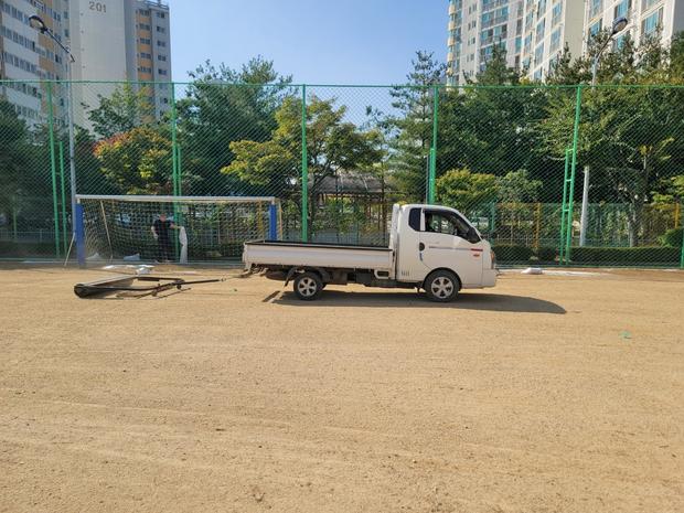 장성고등학교 운동장 잡초 제거, 전문 시공으로 완벽한 안정감!