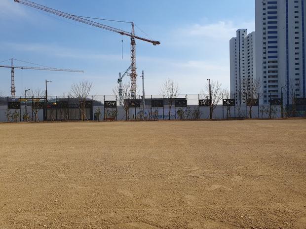 논산중학교 운동장 평탄화, 전문 케이스터디움으로 믿음직하게  ? 관련 이미지