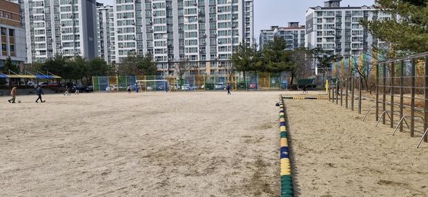 남원읍병설유치원 운동장 표면 정비, 전문 시공으로  rusak  보호하세요!