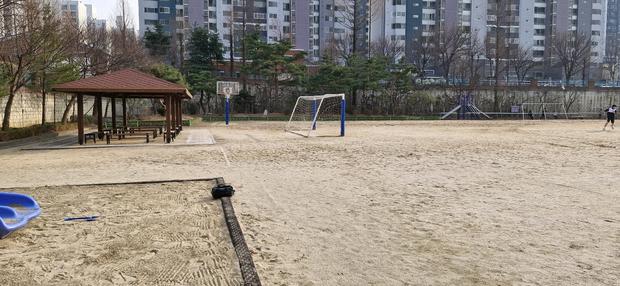 상주어린이집운동장잔디제거: 딱 맞는 기술, 완벽한 결과!