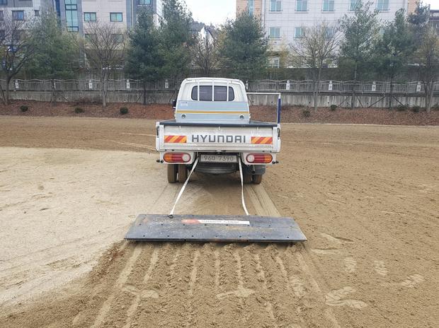 서산고등학교 운동장 바브켓 작업, 전문 케이스터디움으로 안정적인 쾌적한 공간 만들어보세요!