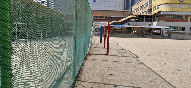 서산중학교운동장바브켓작업, 탁월한 전문성으로 안전하고 장시간 사용 가능하게! 관련 이미지