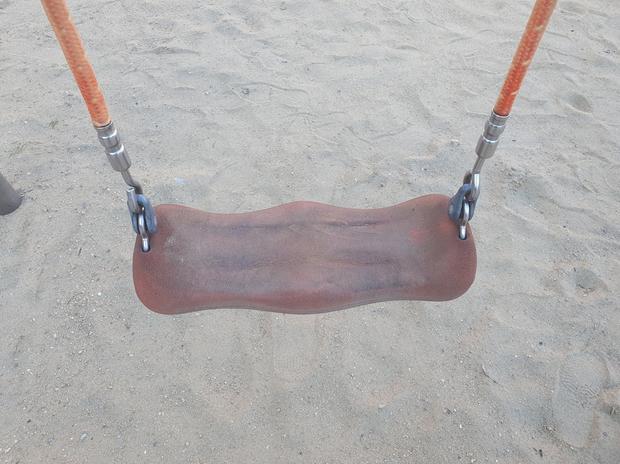 세종초등학교 운동장 그네 교체! ??  안전하고 뛰어난 기능, 케이스터디움으로 더욱 ...