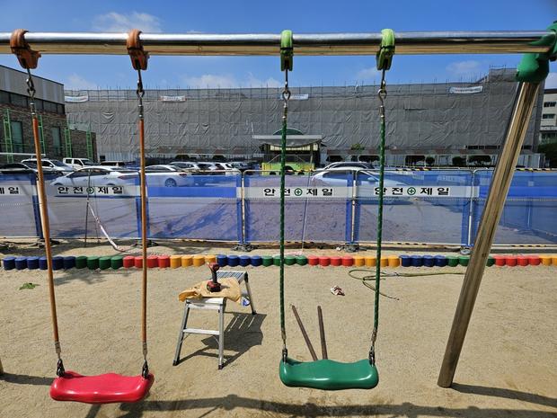 김포초등학교 놀이터 교체 ?️  전문 시공, 안락함 & 오래된 재질 문제 해결!