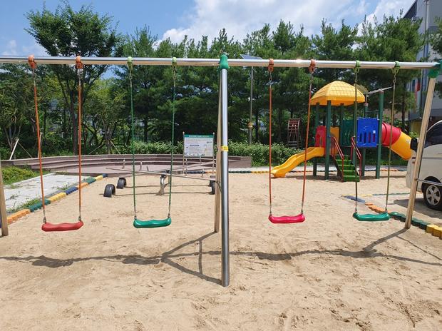 양산초등학교 운동장 교체? 케이스터디움 전문가의 안전하고 고품질 맞춤 공사!