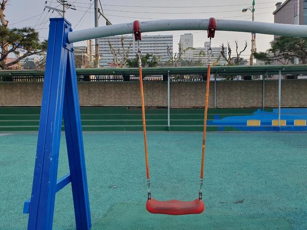 장흥초등학교 운동장 교체, 케이스터디움으로 신뢰 넘치는 안전과 기능!