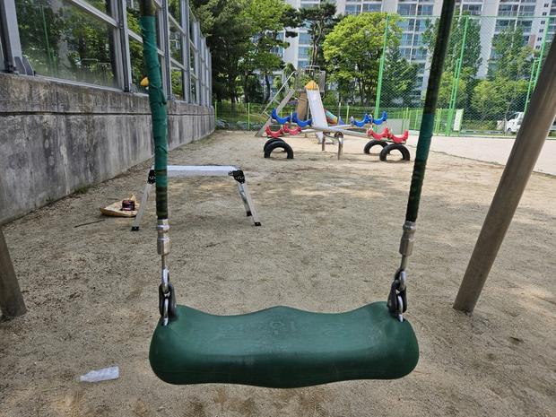 장수초등학교 놀이 시설 교체 왜 케이스터디움으로? 안전과 오래 지속력!