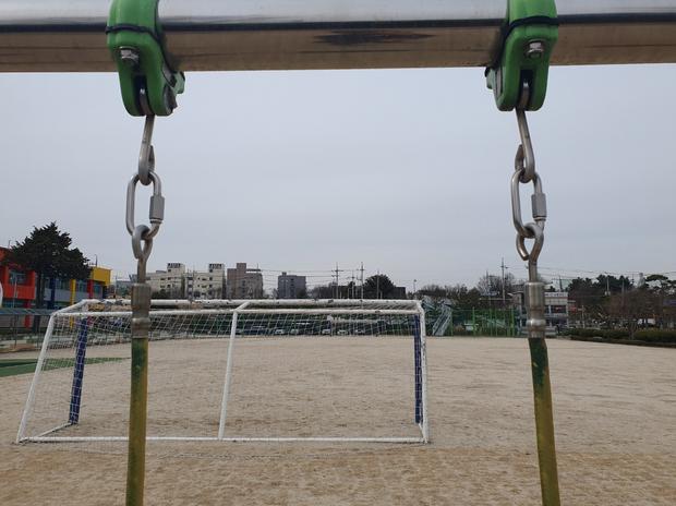 의왕어린이집운동장 그네 교체: 신뢰할 수 있는 전문 업체로 안전하고 장시간 사용하세요!