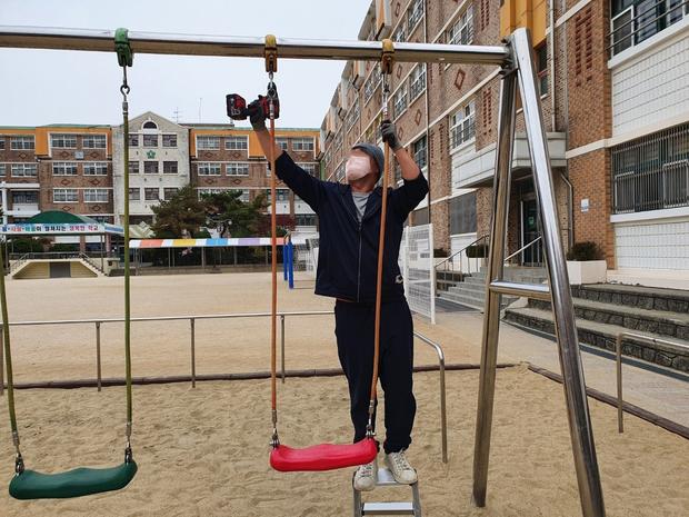 거제초등학교 놀이터 교체, 10년 만에 완벽한 현대화! 케이스터디움으로 안전하고 장르...
