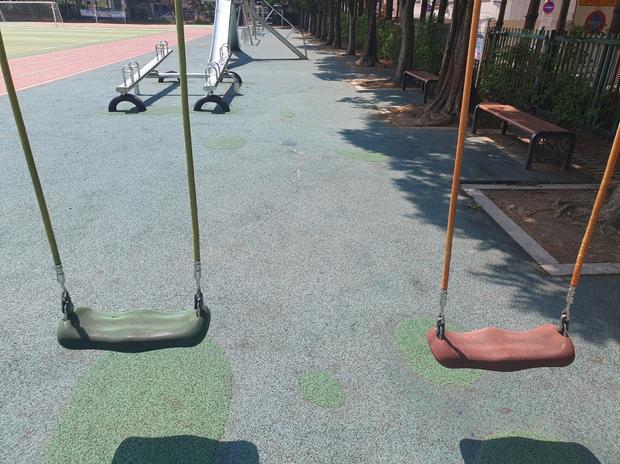 제천초등학교 놀이터 그네 교체,  ? 학교 시설 관리 전문 케이스터디움으로 신뢰감 높... 관련 이미지