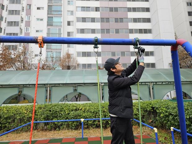 화순초등학교 놀이터 교체, 전문 시공으로 안전하고 장점 넘치는 공간 만들어보세요! 관련 이미지