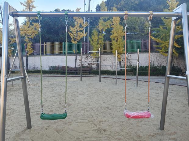 인제어린이집 놀이터 교체, 안전하고 멋진 공간 만들기! 케이스터디움, 전문가로 하루종...