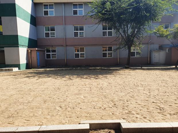 양평초등학교 놀이시설 마사토 충진, 안전하고 튼튼하게! 케이스터디움으로 완벽한 설비